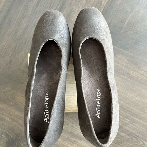 ANTELOPE 509 Metallic Pump in Gray Suede Leather - Picture 12 of 14